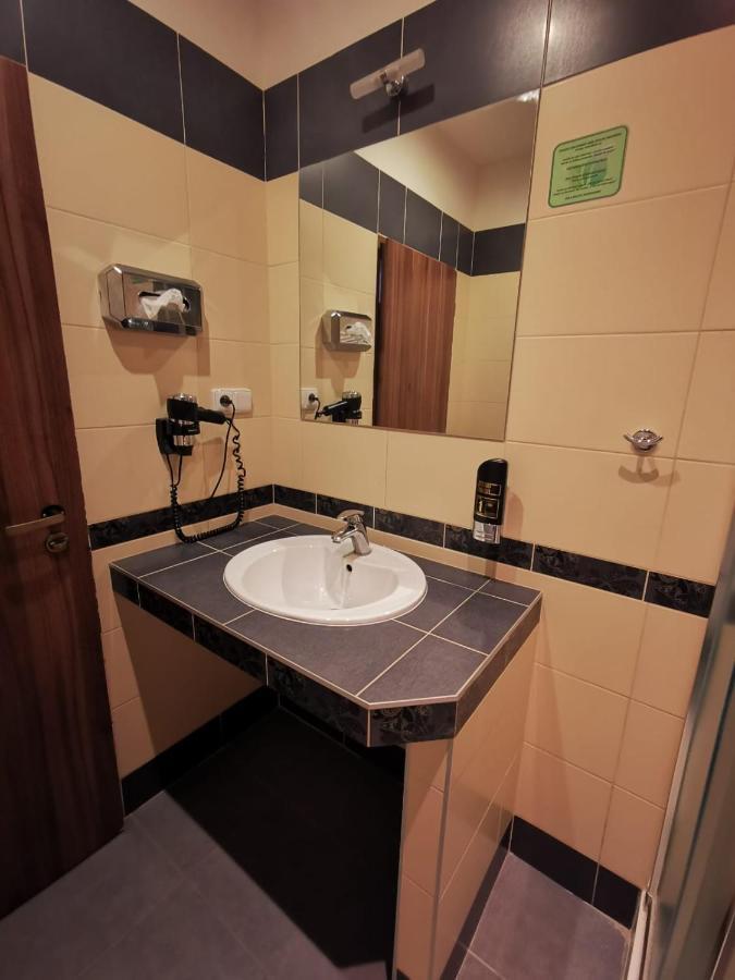 Hotel Palackeho 135 Мельник Экстерьер фото